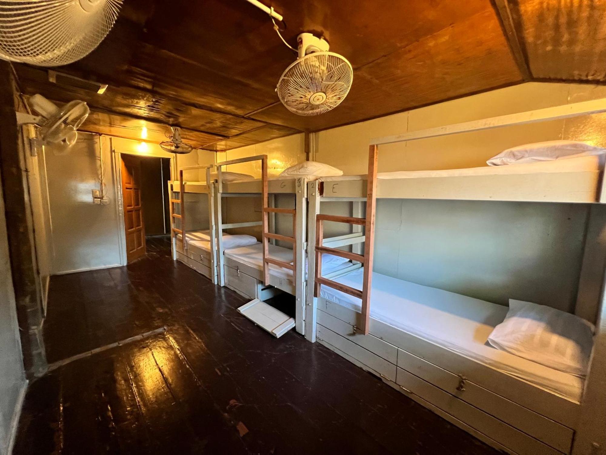Ohlala Guesthouse Perhentian Islands Dış mekan fotoğraf